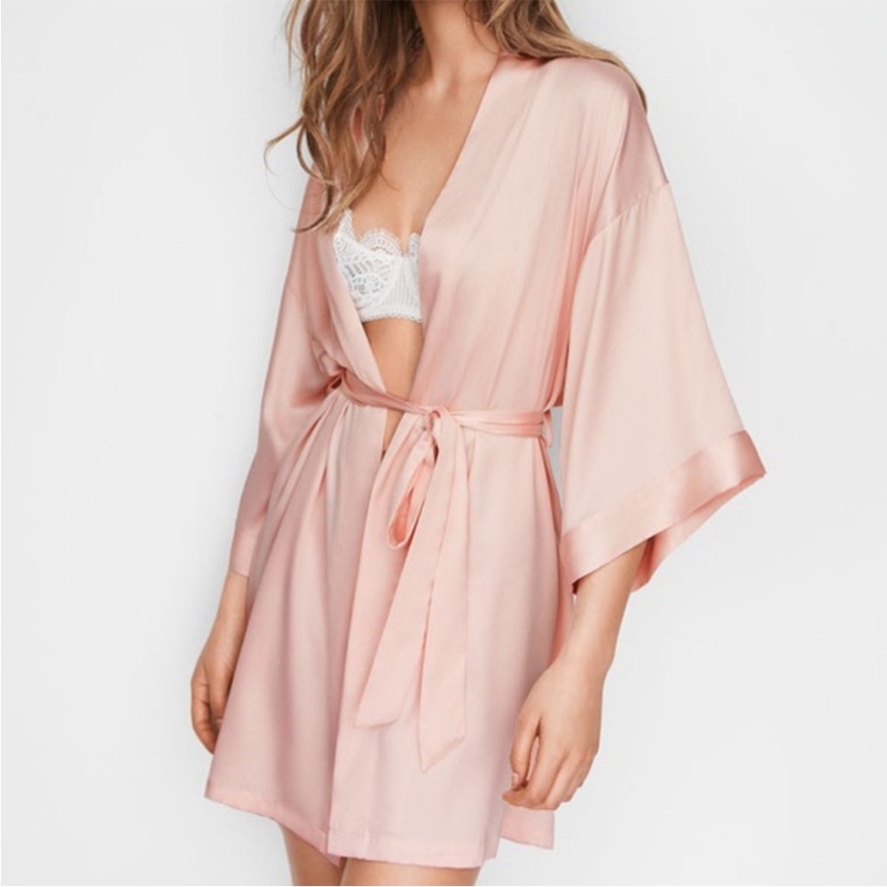 NWOT Victoria’s Secret Satin Blush Pink Crystal “Love” Robe size XS/S